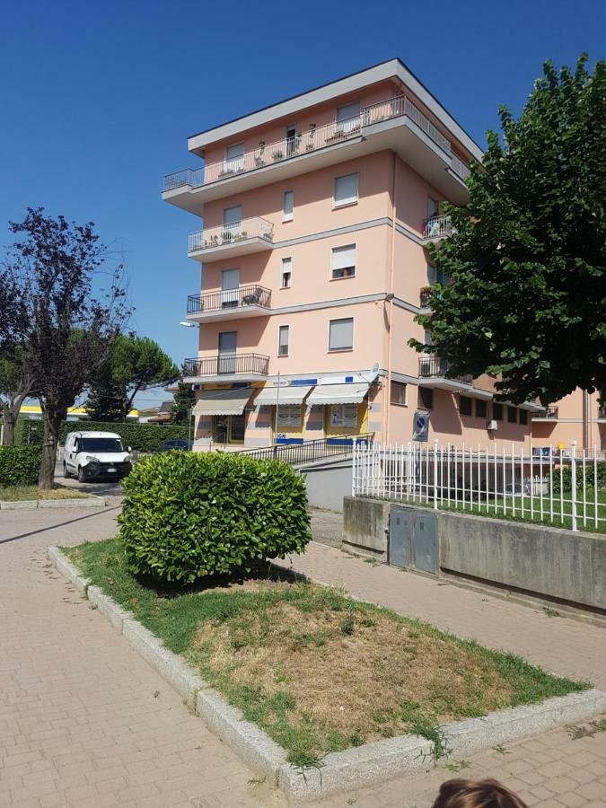 Appartamento Panoramico Nizza Monferrato Extérieur photo